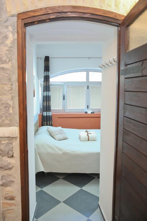 Apartments Qualitas Котор Екстер'єр фото