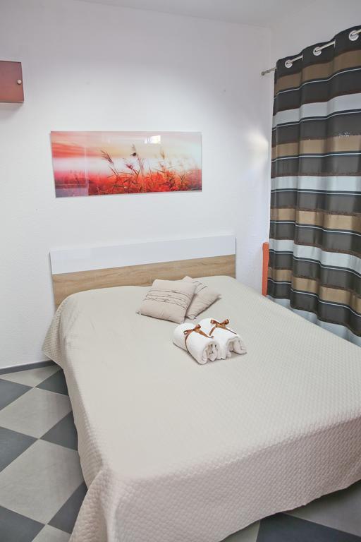 Apartments Qualitas Котор Екстер'єр фото
