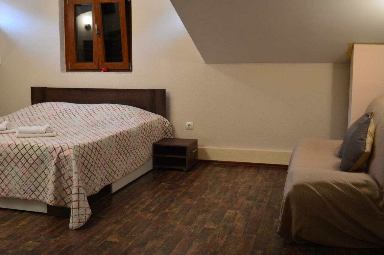 Apartments Qualitas Котор Екстер'єр фото